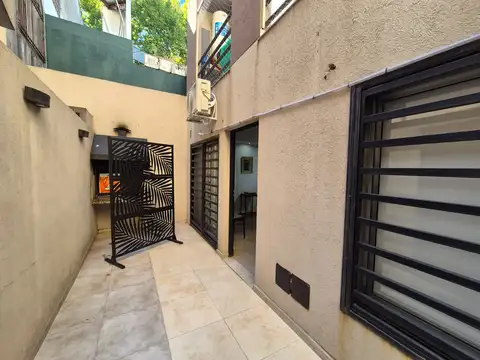 Lugones 4600, Piso PB