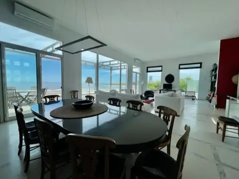 Casa en Alquiler Temporal en La Barra, USD 80.000