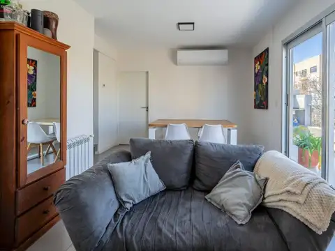 Depto Tipo Casa en Venta con 2 cocheras