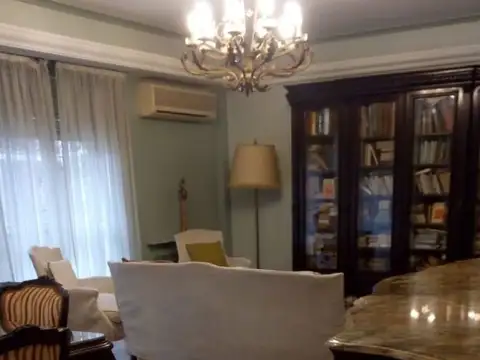 Departamento en Venta de 4 dormitorios