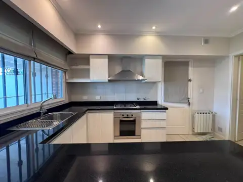 Casa en Venta al Este