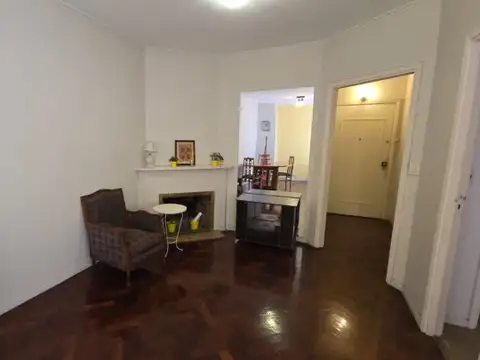 Av del Libertador 844 , Piso No definido