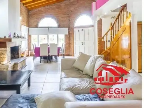 Casa Monoambiente con 3 baños
