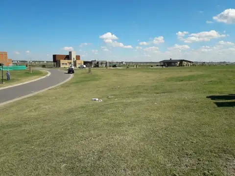 Terreno en Venta en San Sebastian, USD 42.000