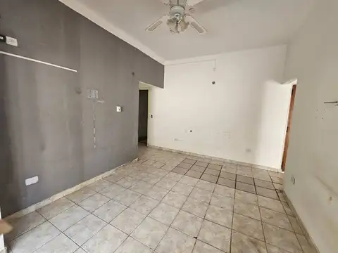 Depto Tipo Casa en Alquiler de 1 dormitorio