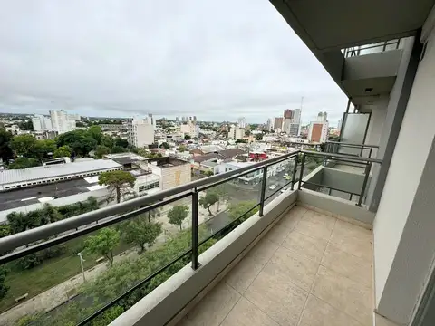 DEPARTAMENTO DE DOS DORMITORIOS SOBRE BV. PELLEGRINI