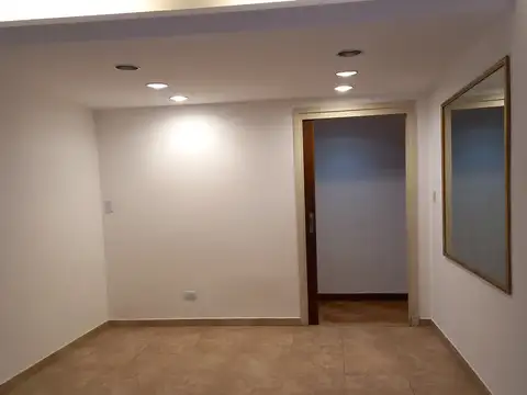 Vidal 1900, Piso 1