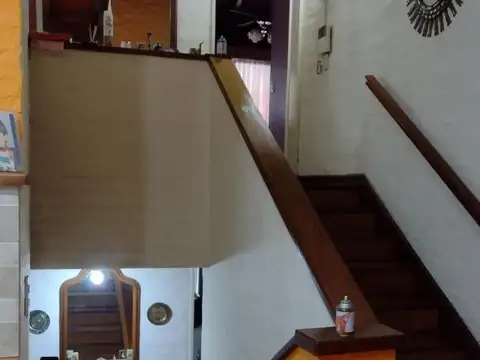 Casa 4 ambientes con 4 baños
