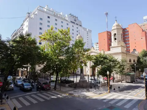 Suipacha 1300, Piso 1