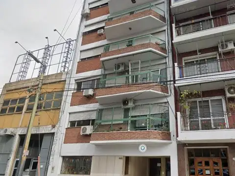 2 AMBIENTES CON LAVADERO