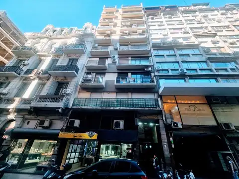 Libertad 300