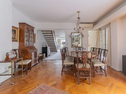 Departamento en Venta de 6 ambientes