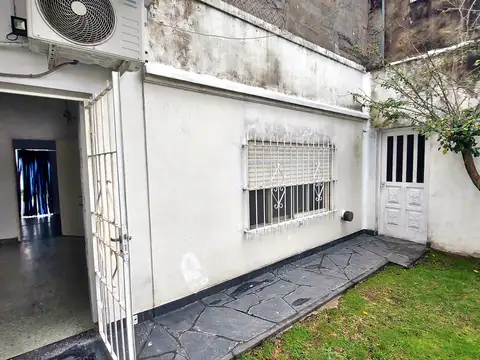 Casa en Venta en Castelar Sur, USD 105.000