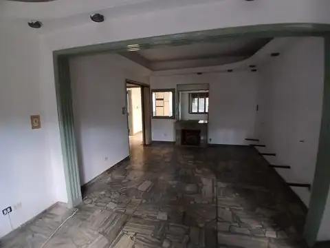 Casa en Venta en Versalles, USD 220.000