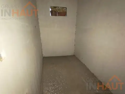 Casa 5 ambientes con 1 baño