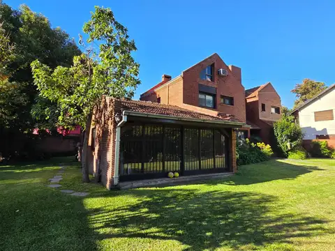 Casa en Venta de 5 dormitorios