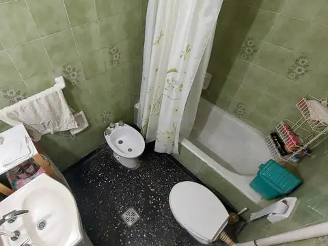 Depto Tipo Casa en Venta de 4 ambientes