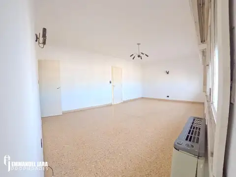 Depto Tipo Casa en Venta de 3 dormitorios