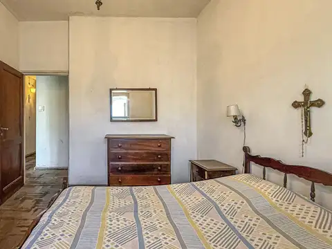 VENTA CASA 4 AMB CON GARAGE Y JARDIN LOS PINARES