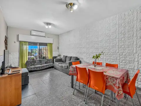 Casa en Venta en Billinghurst, USD 115.000