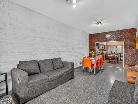 VENTA CASA 4 AMB C/COCHERAS Y ANEXO EN SAN MARTIN