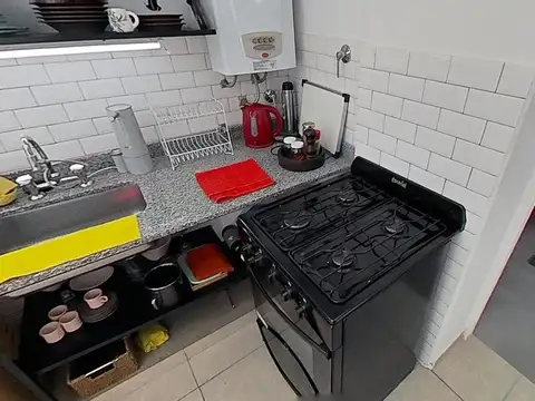 Depto Tipo Casa 2 ambientes con 1 baño