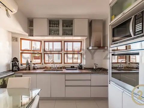 Departamento 4 ambientes con 2 baños