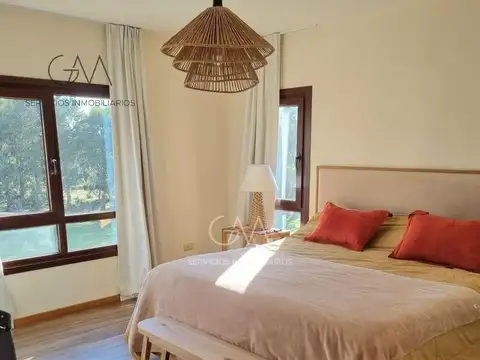 Av. Jorge Newbery 5005, Mar Del Plata, Buenos Aires, Argentina.