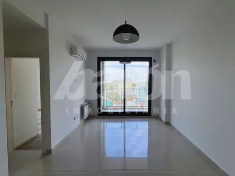 Departamento en Alquiler en Lomas de Zamora, $ 950.000