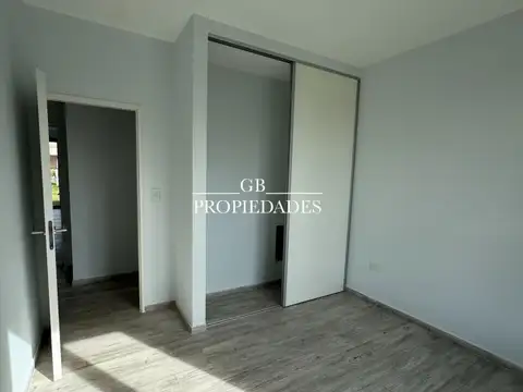 Venta de Casa 4 AMBIENTES, 3 dormitorios, en Santa Emilia, Pilar
