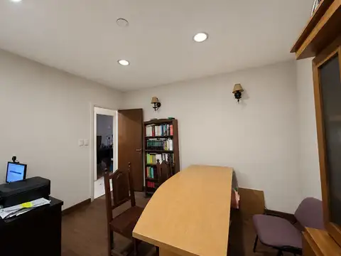 VENTA CASA 5 AMB  APTO PROFESIONAL MACRO CENTRO