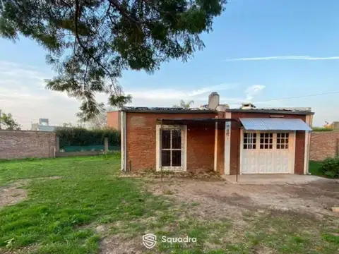 VENTA - Casa de 1 dormitorio con lote lindero - Roldán - APTO CRÉDITO.