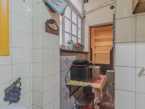 Senillosa al 0 (y Av. Rivadavia)