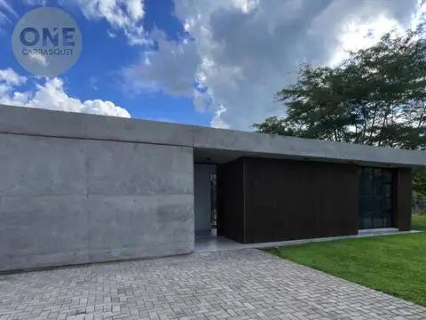 446 y 141 Barrio cerrado North Bell
