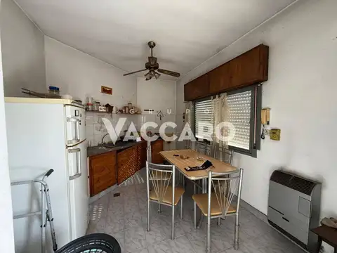 Depto Tipo Casa en Venta de 5 ambientes