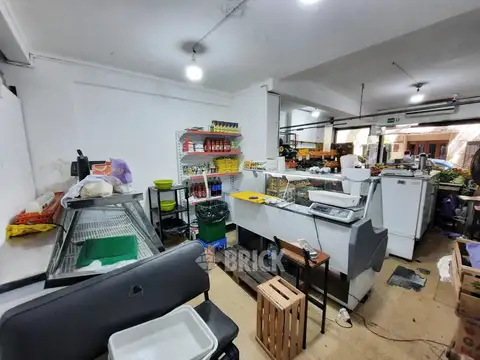 Local en Venta 40 años