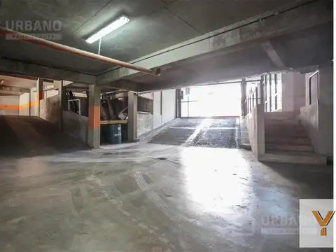 Cochera descubierta en venta - 12Mts2 - Almagro