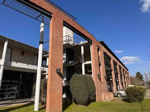 Avenida Presidente Juan Domingo Peron 2200