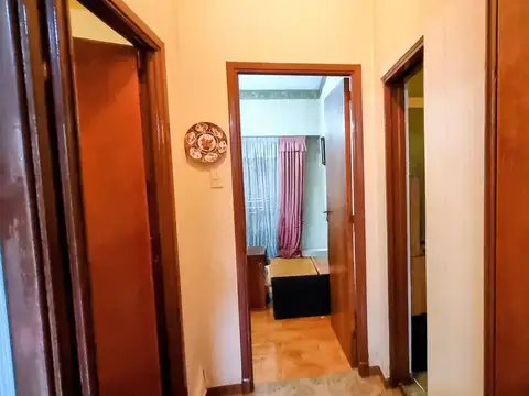 VENTA CASA MULTIFAMILIAR, COCHERA . DON BOSCO