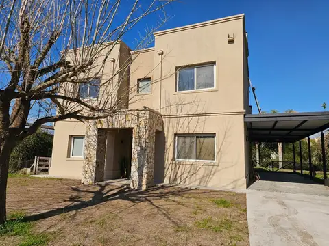 VENTA CASA 6 AMBIENTES APTA CREDITO