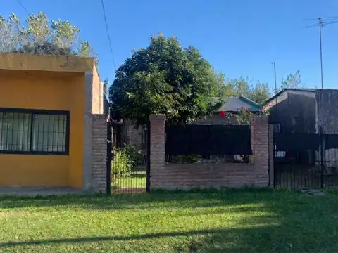 CASA Y COMERCIO EN VENTA MORENO OPORTUNIDAD