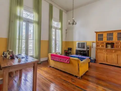 PH Balvanera con terraza y quincho – Sin expensas y entrada independiente