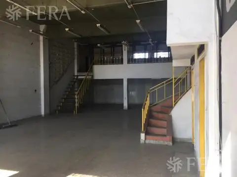 Venta de local en Lomas de Zamora
