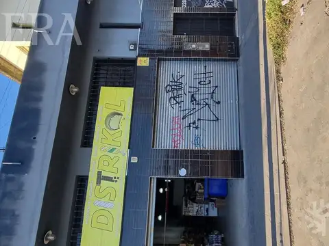 Local en Venta 15 años