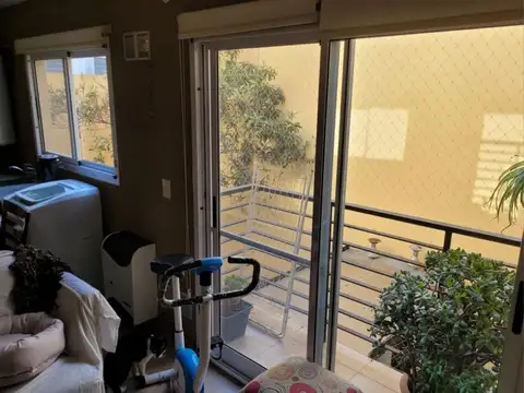 Moderno y luminoso departamento de 2 ambientes con balcón.APTO CREDITO.