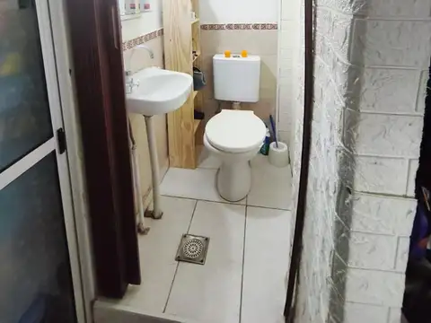 Depto Tipo Casa 4 ambientes con 1 baño