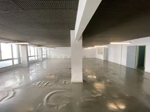 Lavalle 500, Piso 4