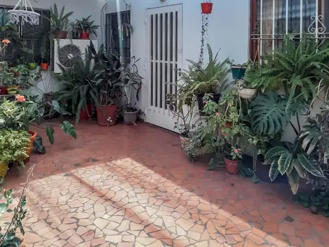 Las Flores al 3000