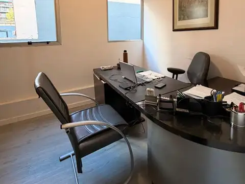 Oficina en Alquiler en Las Cañitas, $ 1.100.000