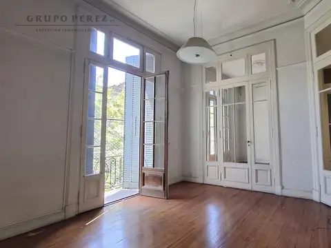 Departamento en venta en Monserrat 4 ambientes